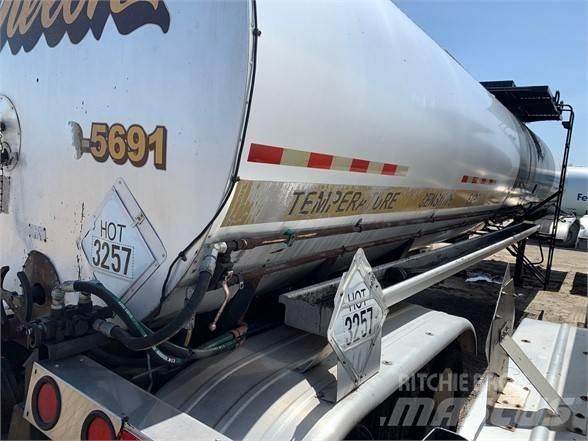 Etnyre STEEL 7,500 Semi Reboques Cisterna
