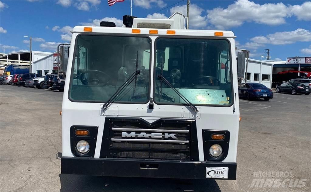 Mack LEU613 Camiões de lixo