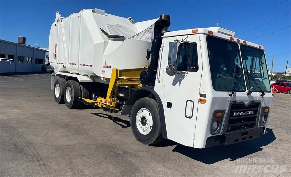 Mack LEU613 Camiões de lixo