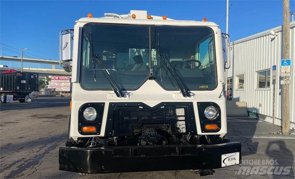 Mack MRU613 Camiões de lixo