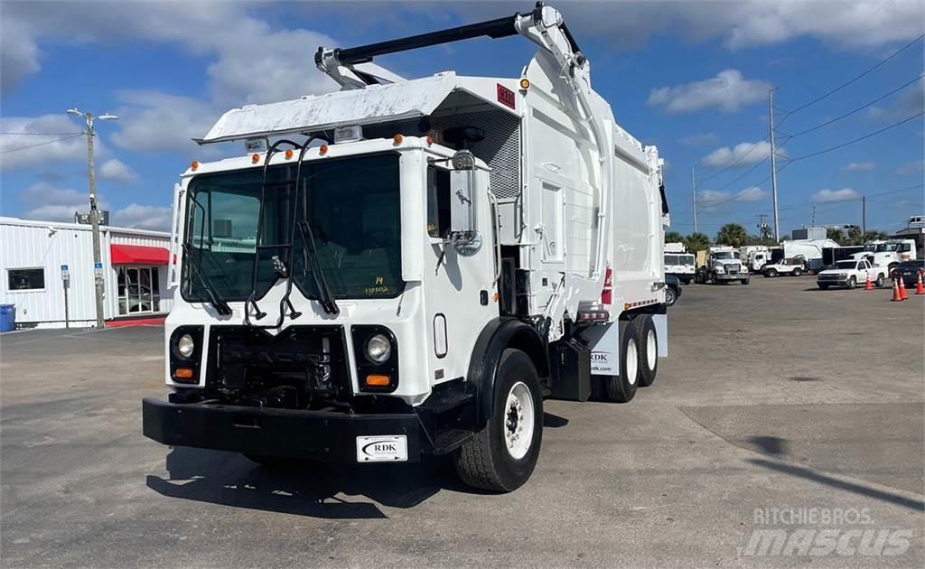 Mack MRU613 Camiões de lixo
