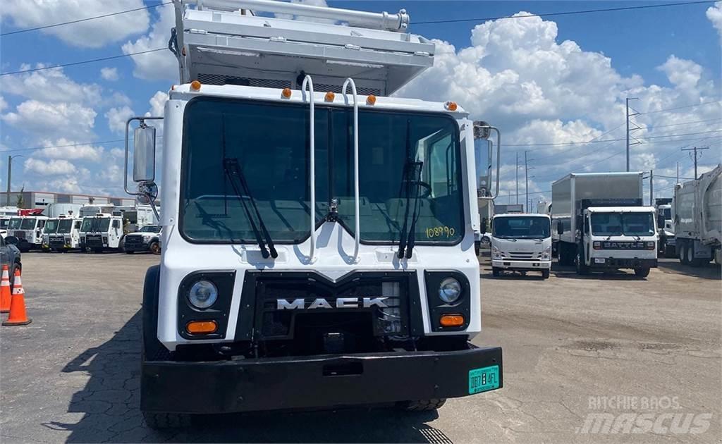 Mack MRU613 Camiões de lixo