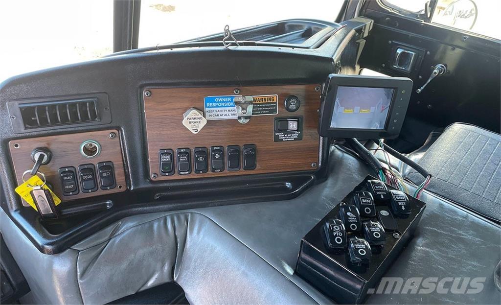 Peterbilt 320 Camiões de lixo