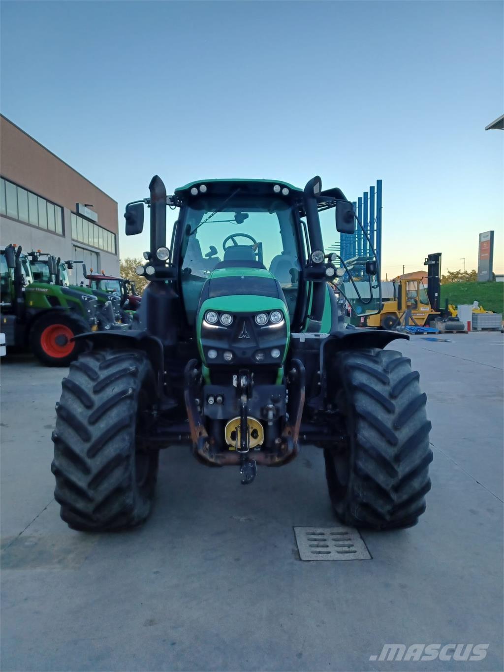 Deutz 6180 TTV Tratores Agrícolas usados