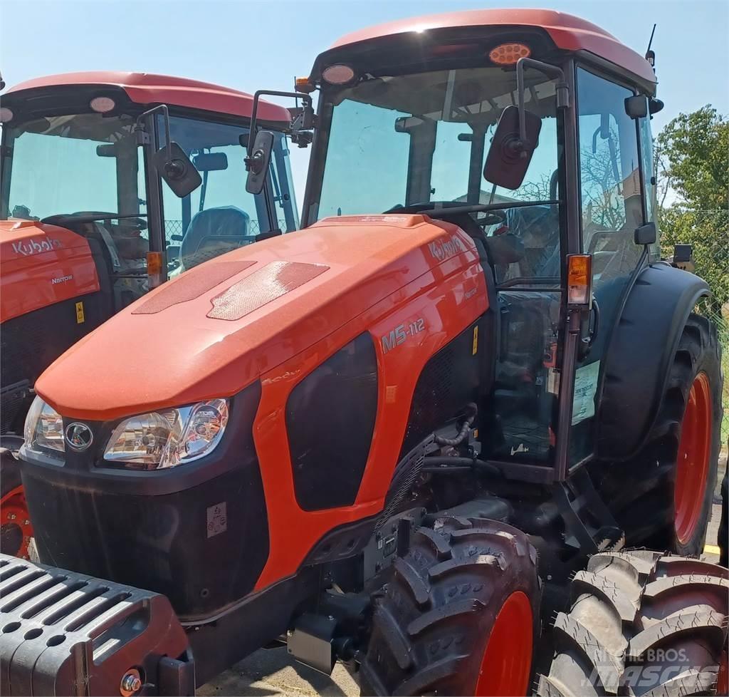 Kubota M5112NQ36_EC Tratores Agrícolas usados