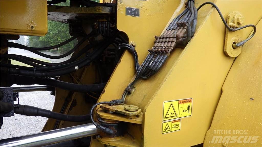 CAT 972M XE Escavadoras de rastos