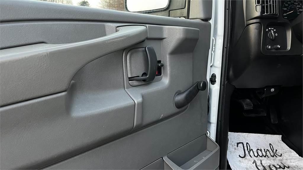 Chevrolet Express Carrinhas de caixa fechada