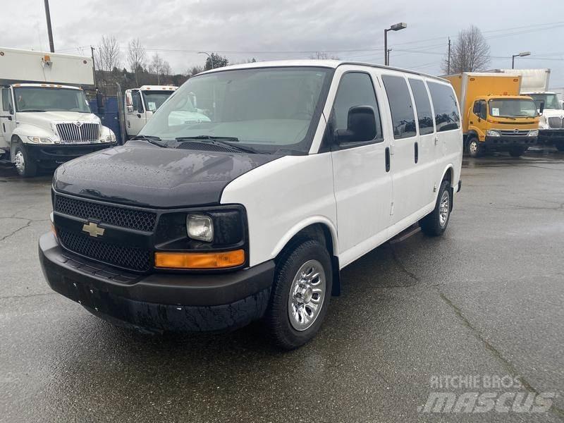 Chevrolet Express Carrinhas de caixa fechada