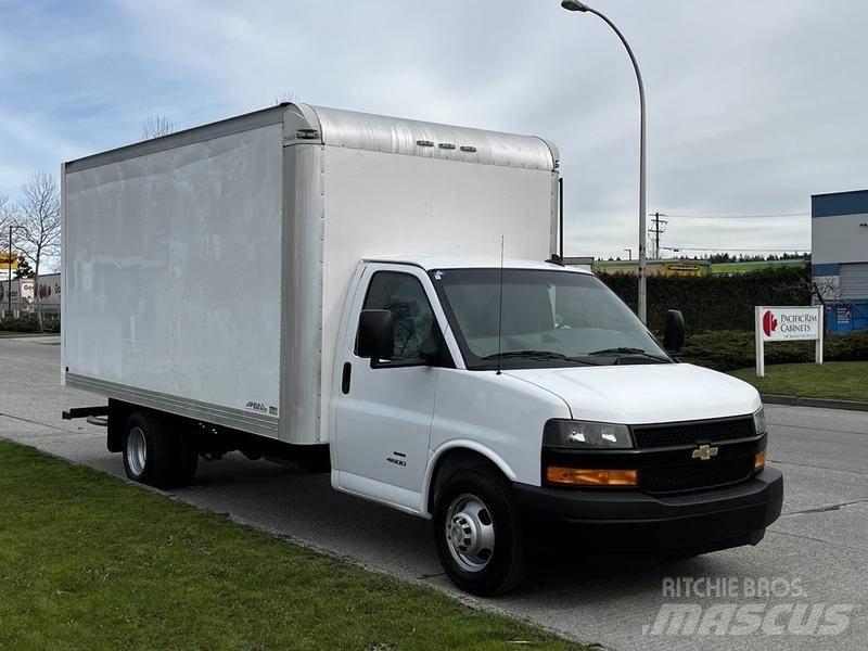 Chevrolet Express Carrinhas de caixa fechada