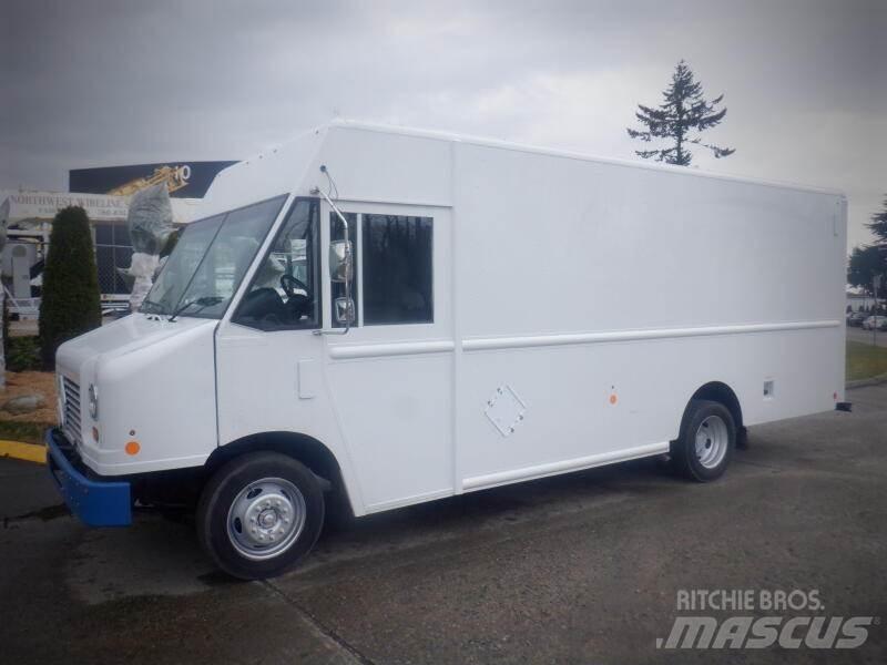 Ford E-450 Carrinhas de caixa fechada