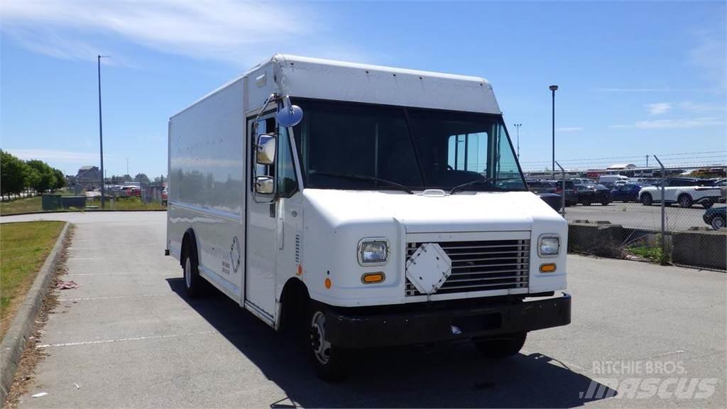 Ford Econoline Carrinhas de caixa fechada