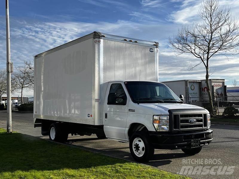 Ford Econoline Carrinhas de caixa fechada