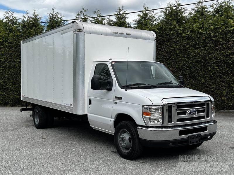 Ford Econoline Carrinhas de caixa fechada