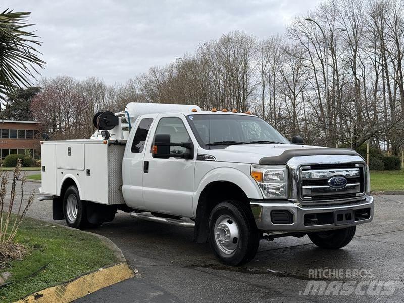 Ford F-350 SD Camiões Municipais / Uso Geral