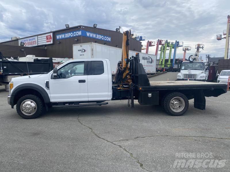 Ford F-550 Camiões grua