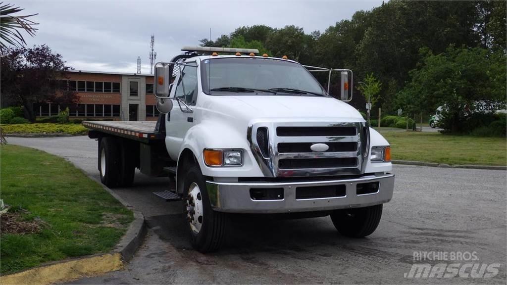 Ford F-750 Camiões estrado/caixa aberta