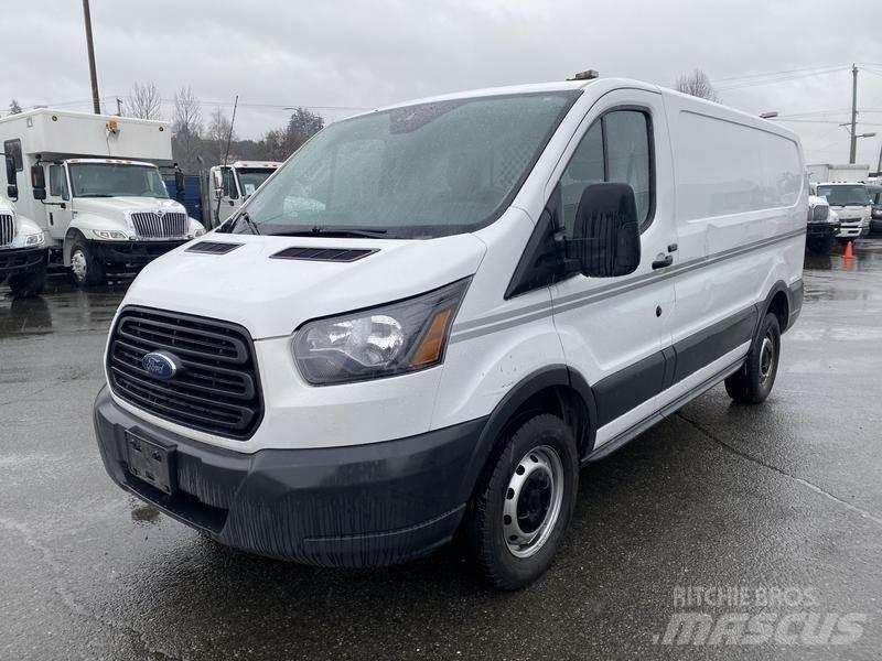 Ford Transit Carrinhas de caixa fechada
