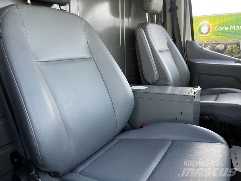 Ford Transit Carrinhas de caixa fechada
