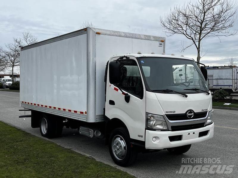 Hino 195 Carrinhas de caixa fechada
