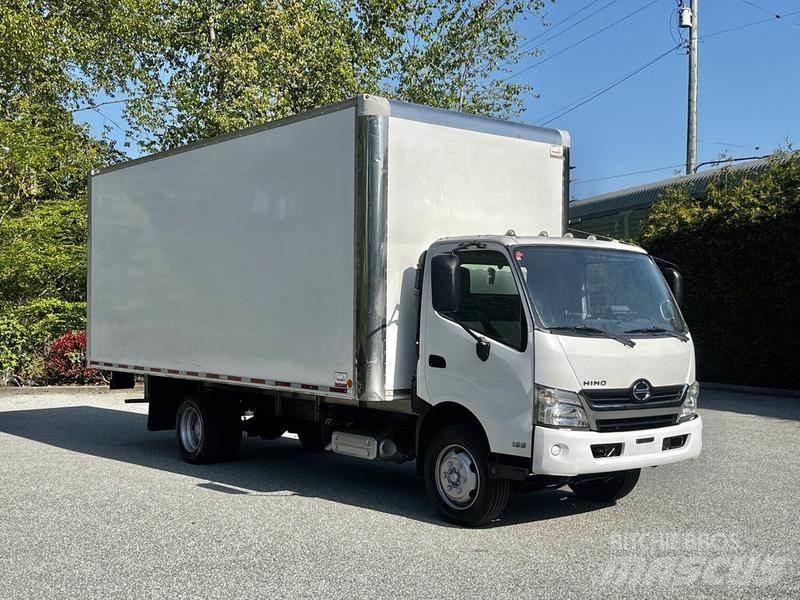Hino 195 Carrinhas de caixa fechada