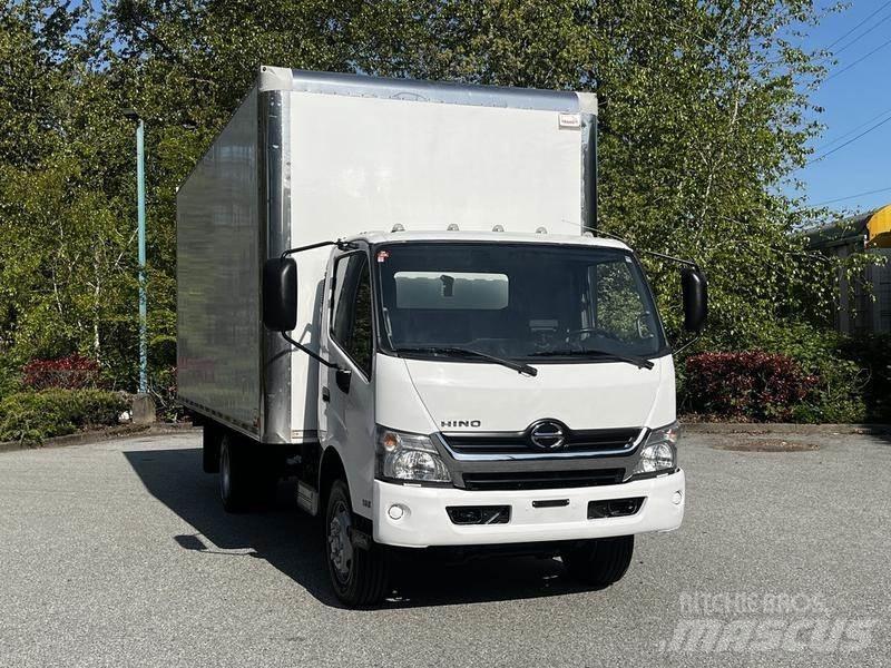 Hino 195 Carrinhas de caixa fechada