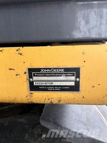 John Deere 135 D Escavadoras de rastos