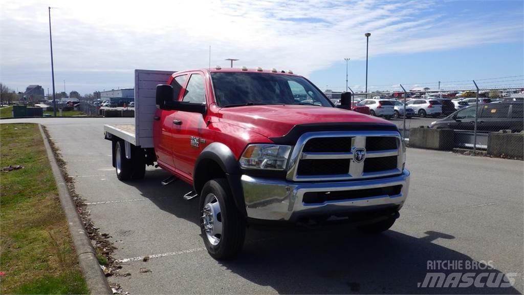 RAM 5500 Camiões estrado/caixa aberta