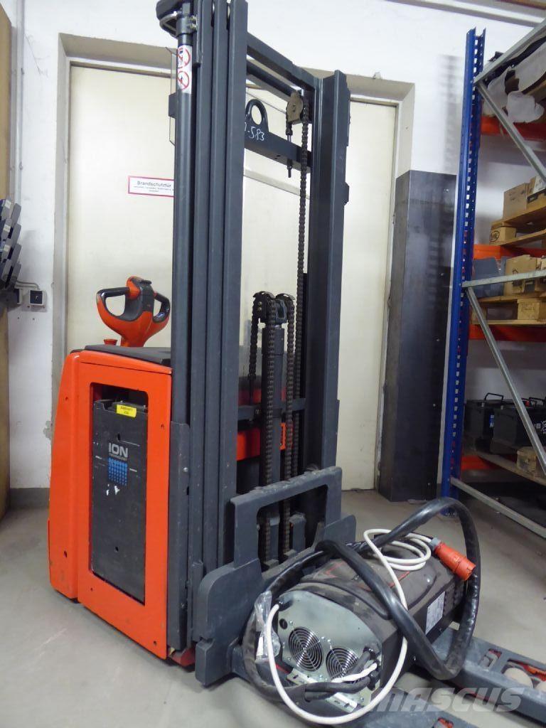 Linde L14 Empilhador para operador externo