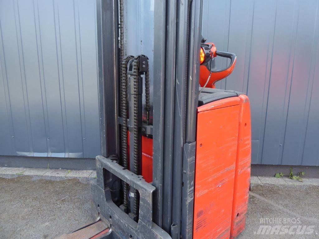 Linde L16 Empilhador para operador externo