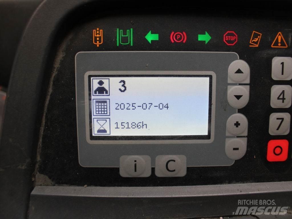 BT RRE 140 Empilhadores Elevadores