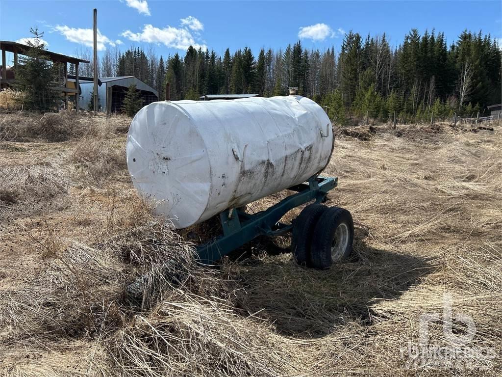  500 gal S/A Reboques cisterna
