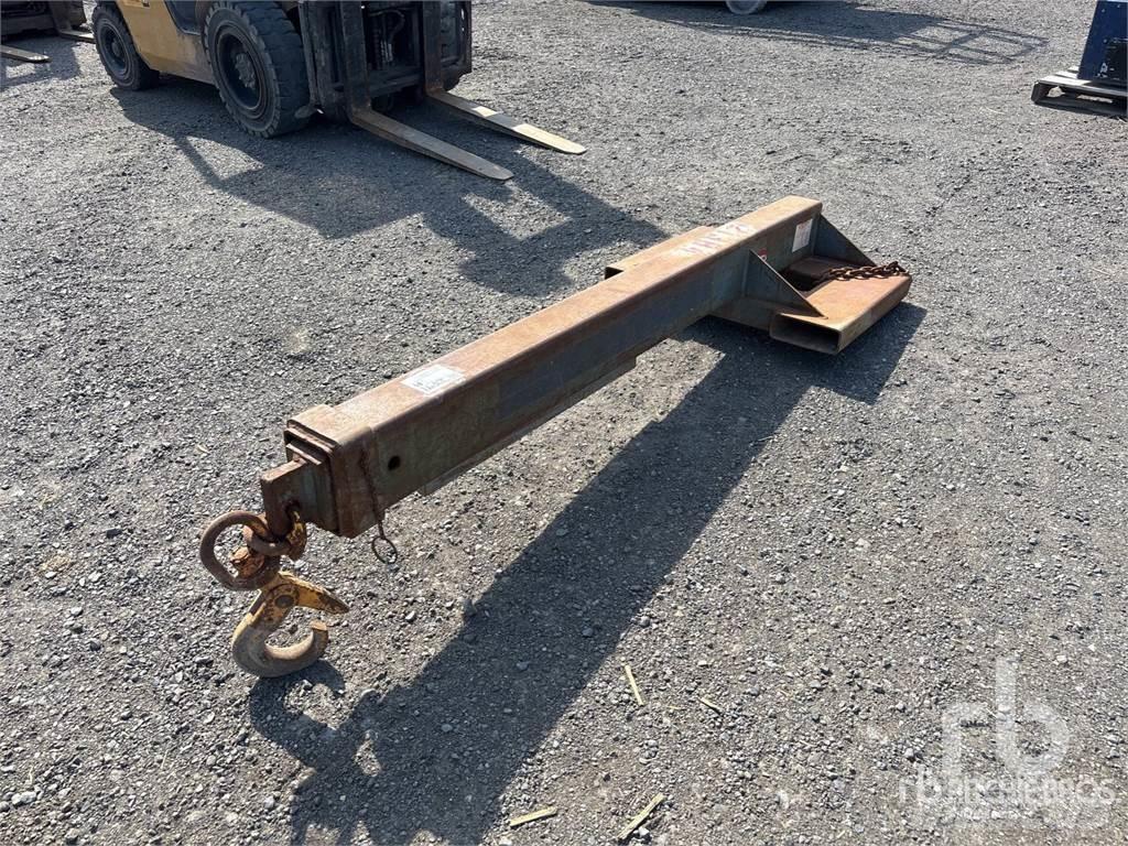 Arrow 58 in Peças e equipamento de gruas