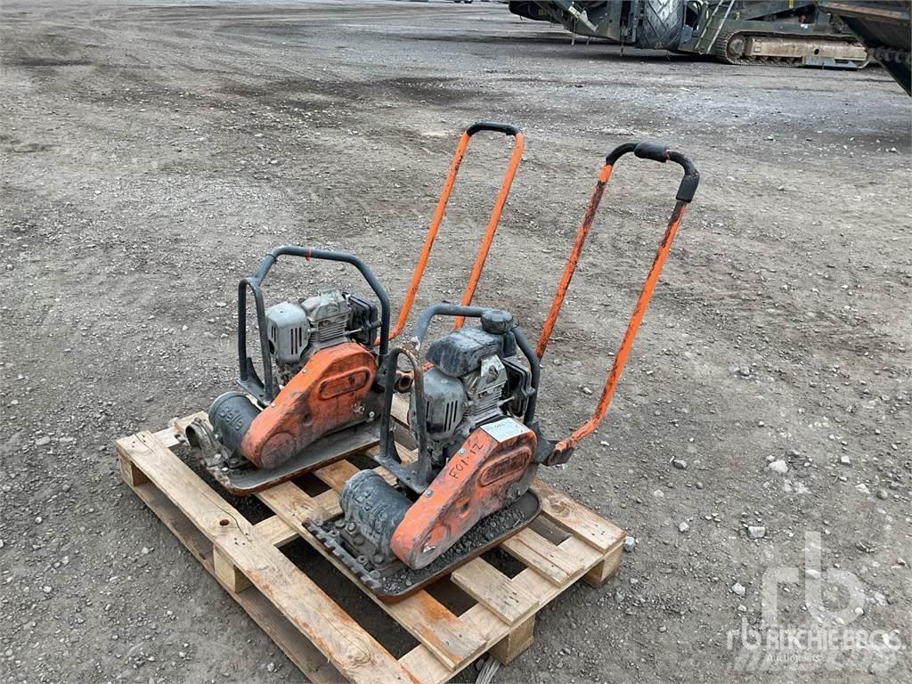 Belle LC2351 Placas compactadoras