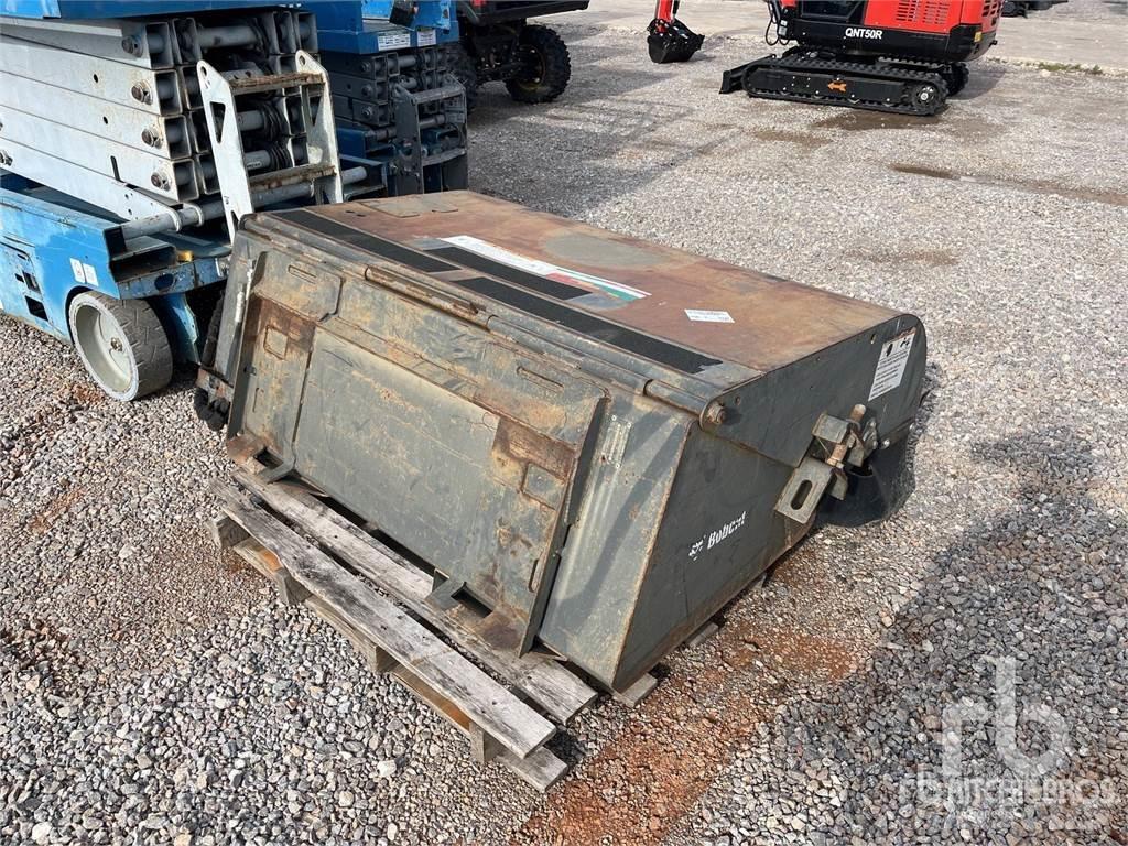 Bobcat 6707144 Escovas