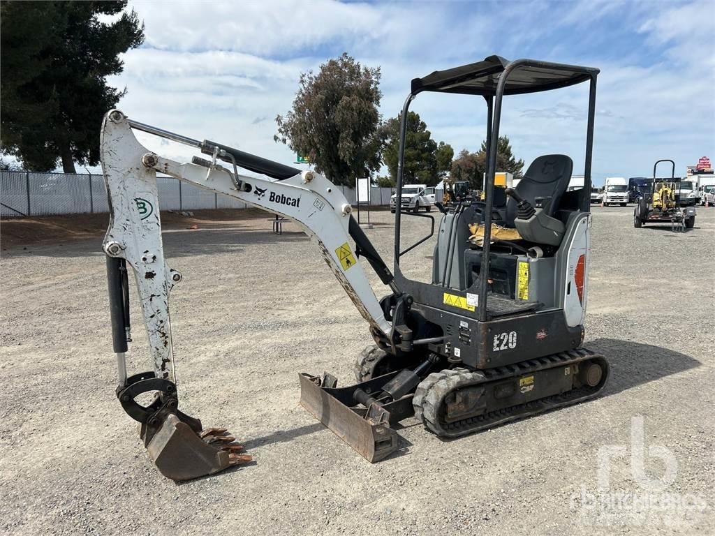 Bobcat E20 Mini Escavadoras <7t