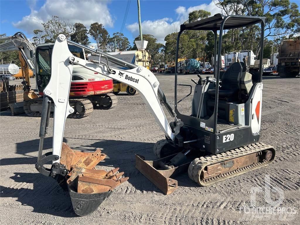Bobcat E20 Mini Escavadoras <7t