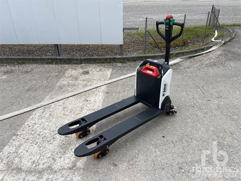 Bobcat LPM15N Racks para paletes