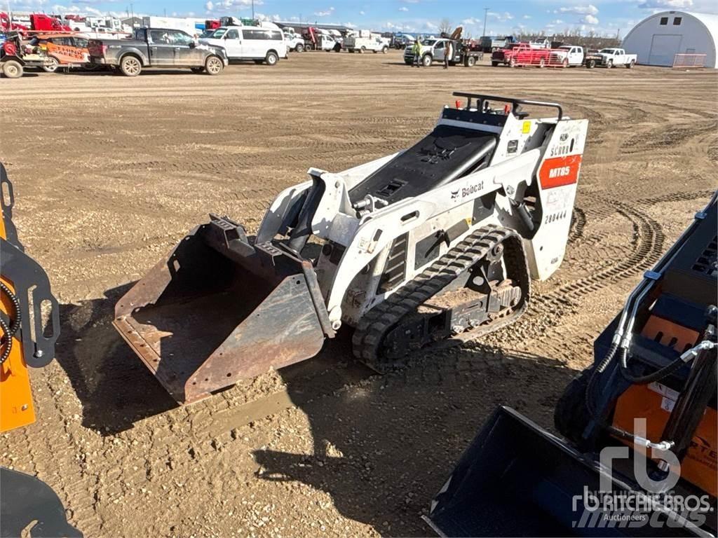 Bobcat MT85 Carregadoras de direcção deslizante