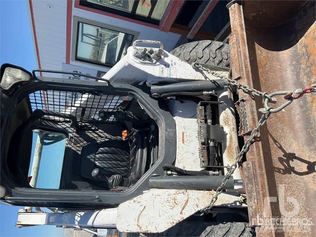 Bobcat S530 Carregadoras de direcção deslizante