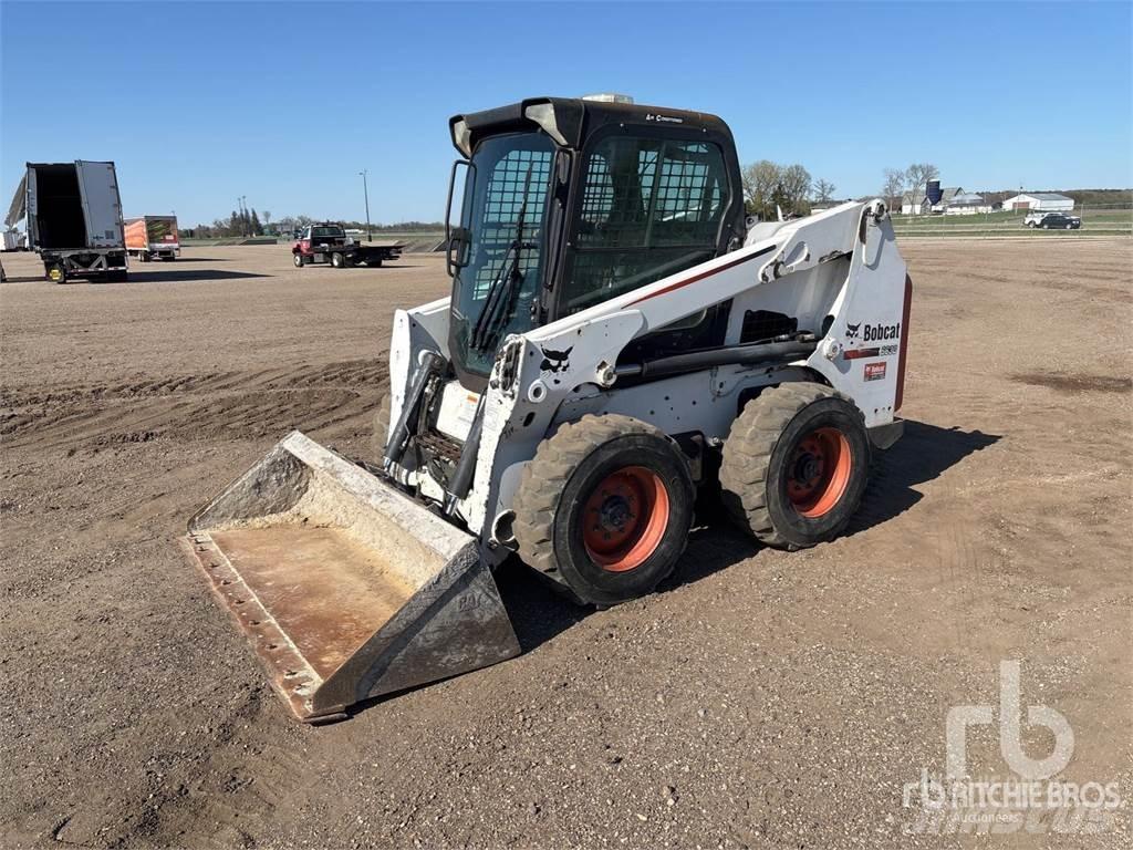 Bobcat S630 Carregadoras de direcção deslizante