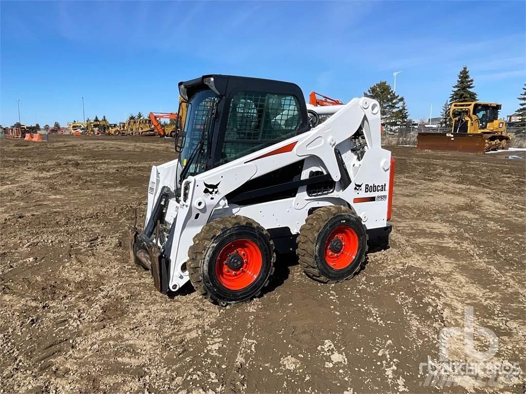 Bobcat S650 Carregadoras de direcção deslizante