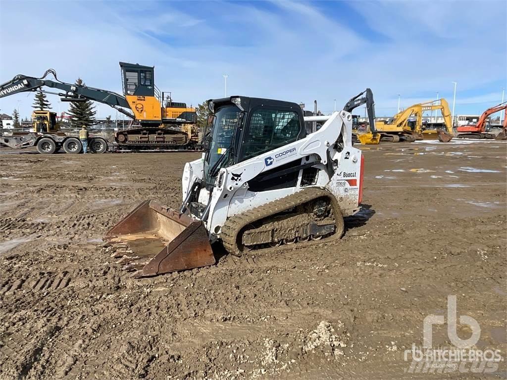 Bobcat T590 Carregadoras de direcção deslizante