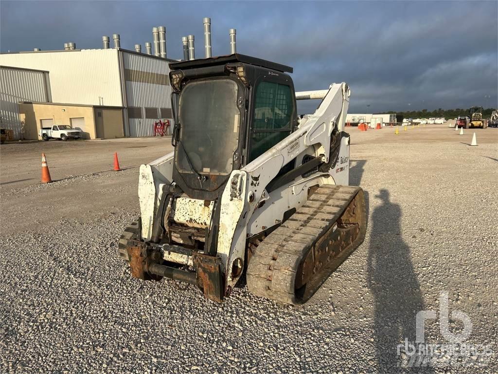 Bobcat T870 Carregadoras de direcção deslizante