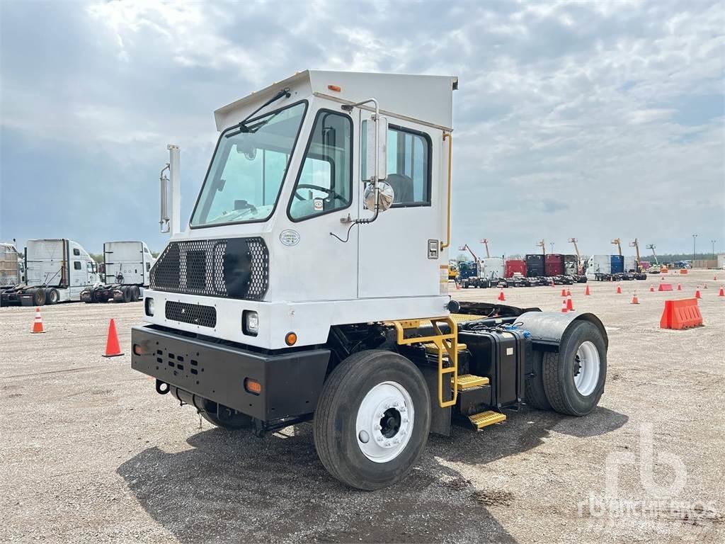 Capacity 4x2 Tractores (camiões)