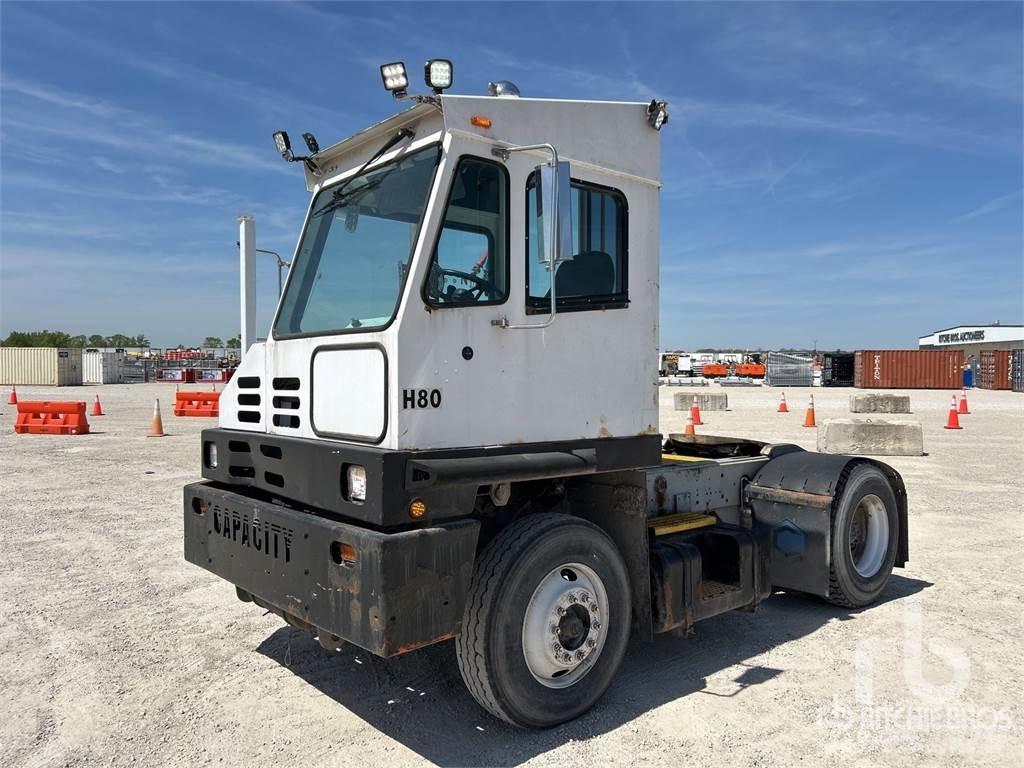 Capacity TJ5000 Tractores (camiões)