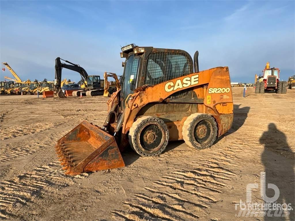 CASE SR200 Carregadoras de direcção deslizante