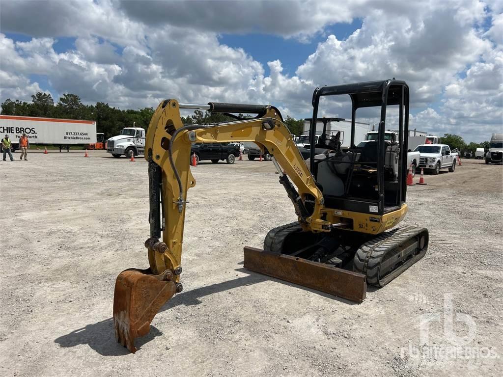 CAT 302.7DCR Mini Escavadoras <7t