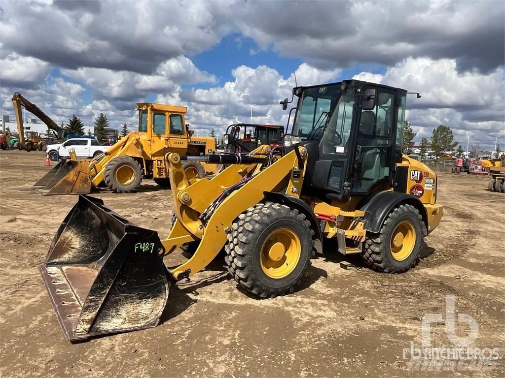 CAT 908M Pás carregadoras de rodas