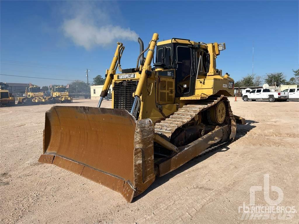 CAT D6T XL Dozers - Tratores rastos