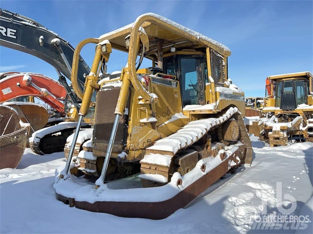 CAT D8T Dozers - Tratores rastos